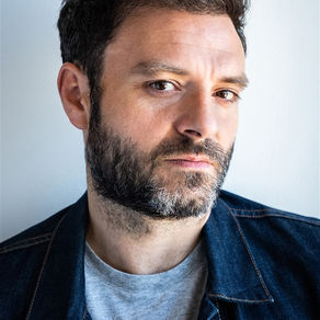 Johann Dionnet : "Le théâtre est un lieu magique pour moi."