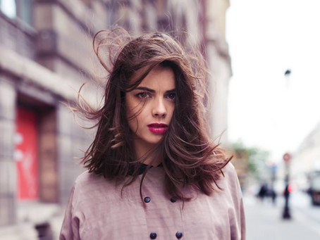 Anaïs Parello, une comédienne lumineuse !