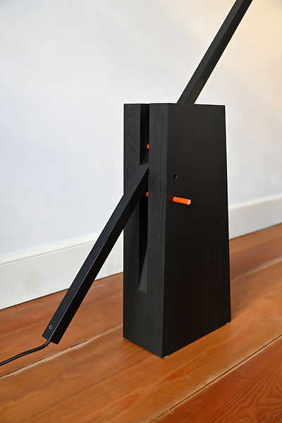 Line Balance floor lamp 2021 detail