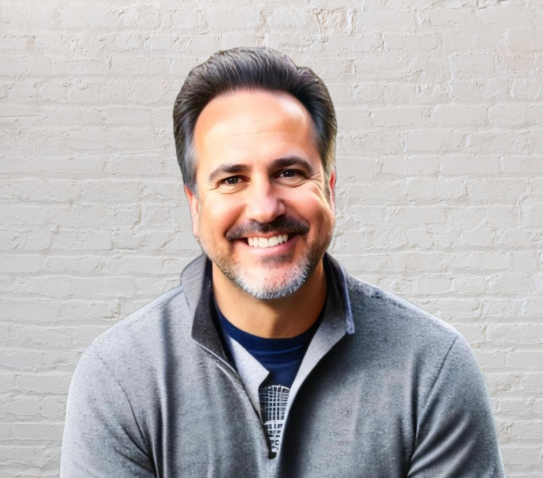HR Headshot_edited_edited.jpg