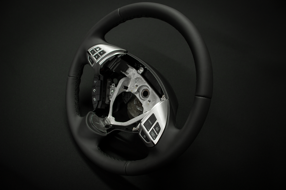 Miniatura: Volante Mitsubishi Lancer X