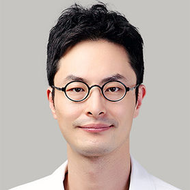 Dr. Dong Chan Lee