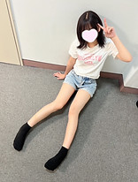 めろ