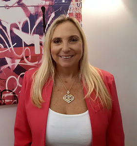 photo de la fondatrice du cabinet maitre sophie hagege