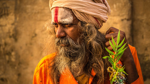 ראש הכומרים הדרדעים מודה בעבודה-זרה