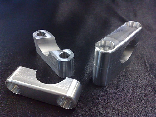 Angled Risers - Streetfighter Style | billetbikebits