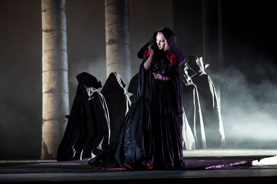  Gilda, Rigoletto Liége Opera, Costume Designer Marco Piemontese