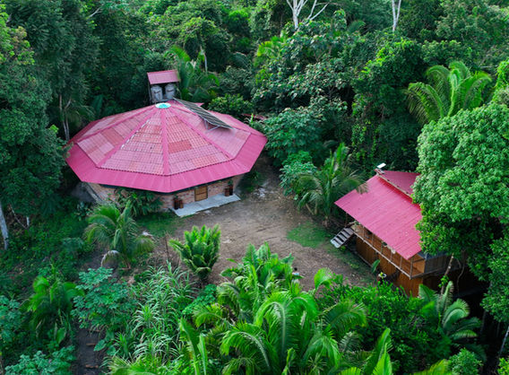 maloca madre selva drone view