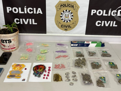 Policial – Casal preso em flagrante, por tráfico de drogas, em Butiá