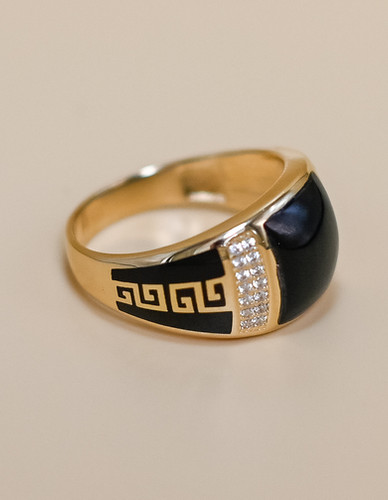 Onyx Power Ring 14 k | Sandy Jewelry