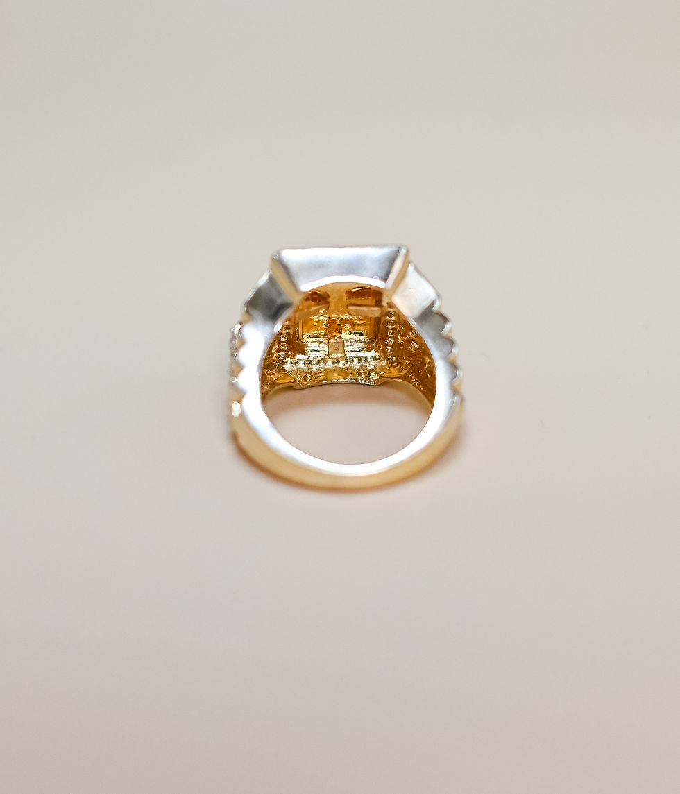 Thumbnail: Crafted in 10K Gold