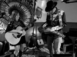 275643478_10221934318415655_2634350189708259016_n_edited