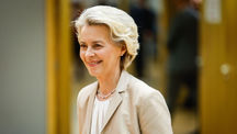Europarlementariër die sms’jes Von der Leyen boven tafel probeerde te krijgen plotseling overleden