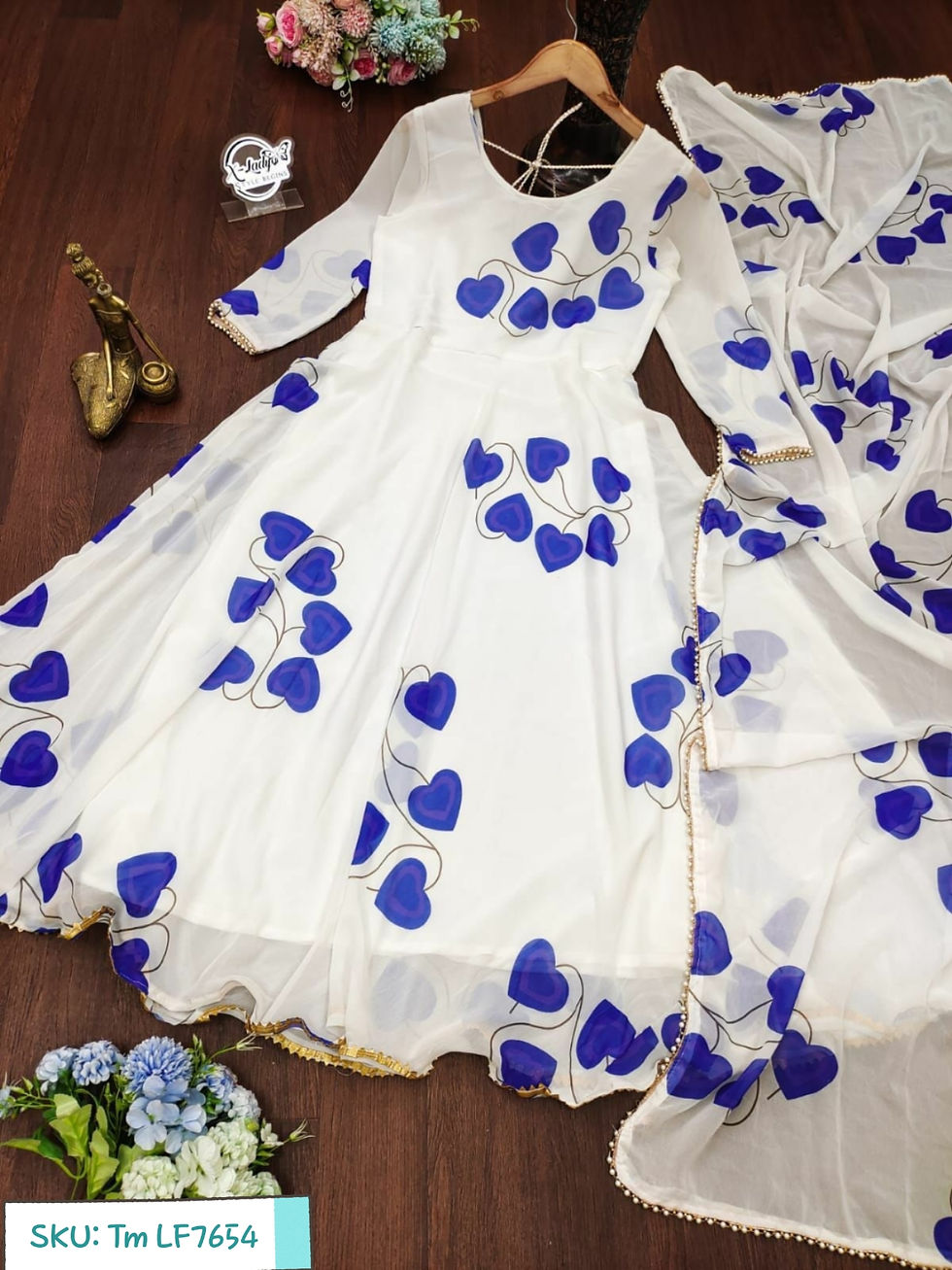 Thumbnail: Romantic Elegance: The Heart Gown Collection