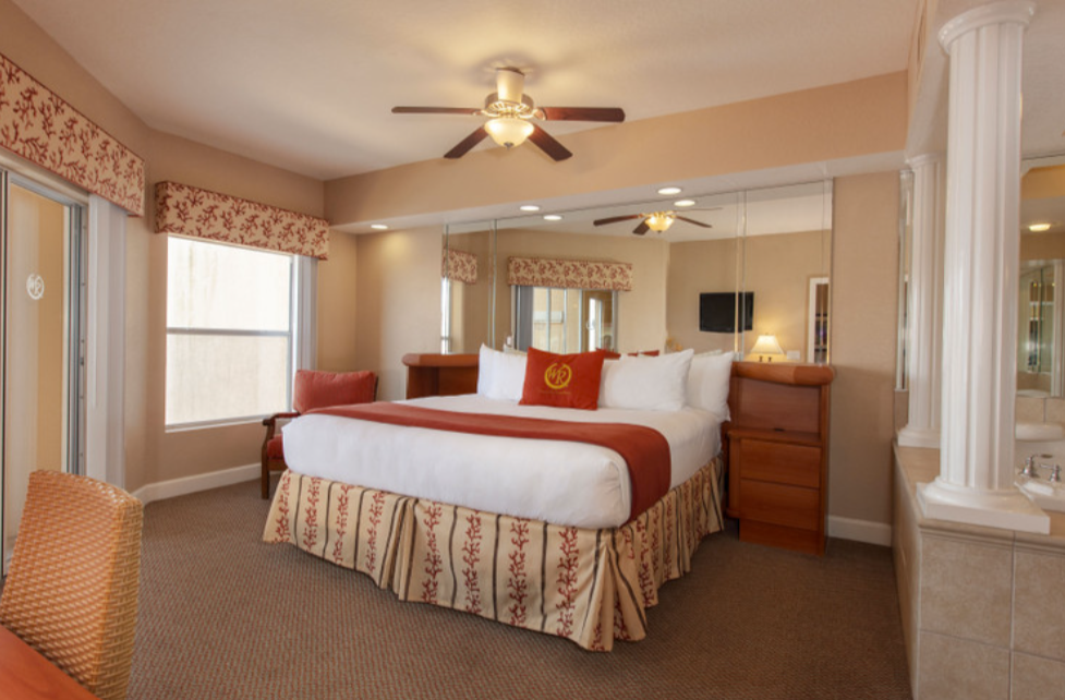 Westgate Orlando king bedroom