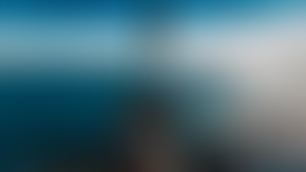 Um avião voando de cima intercalando com a metáfora do Copilots de IA