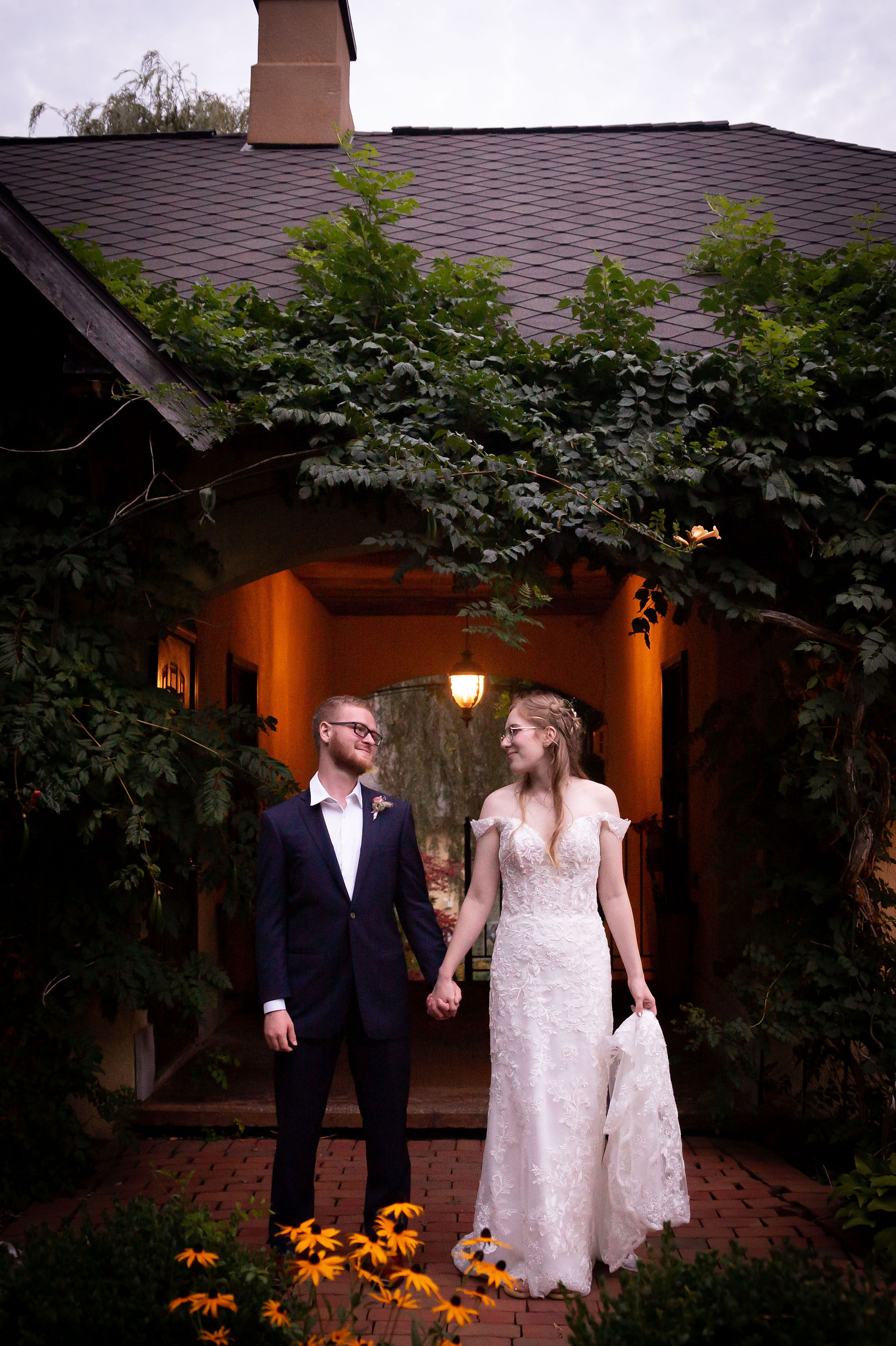 bride and groom blue light golden hour photo Mirbeau Inn and spa