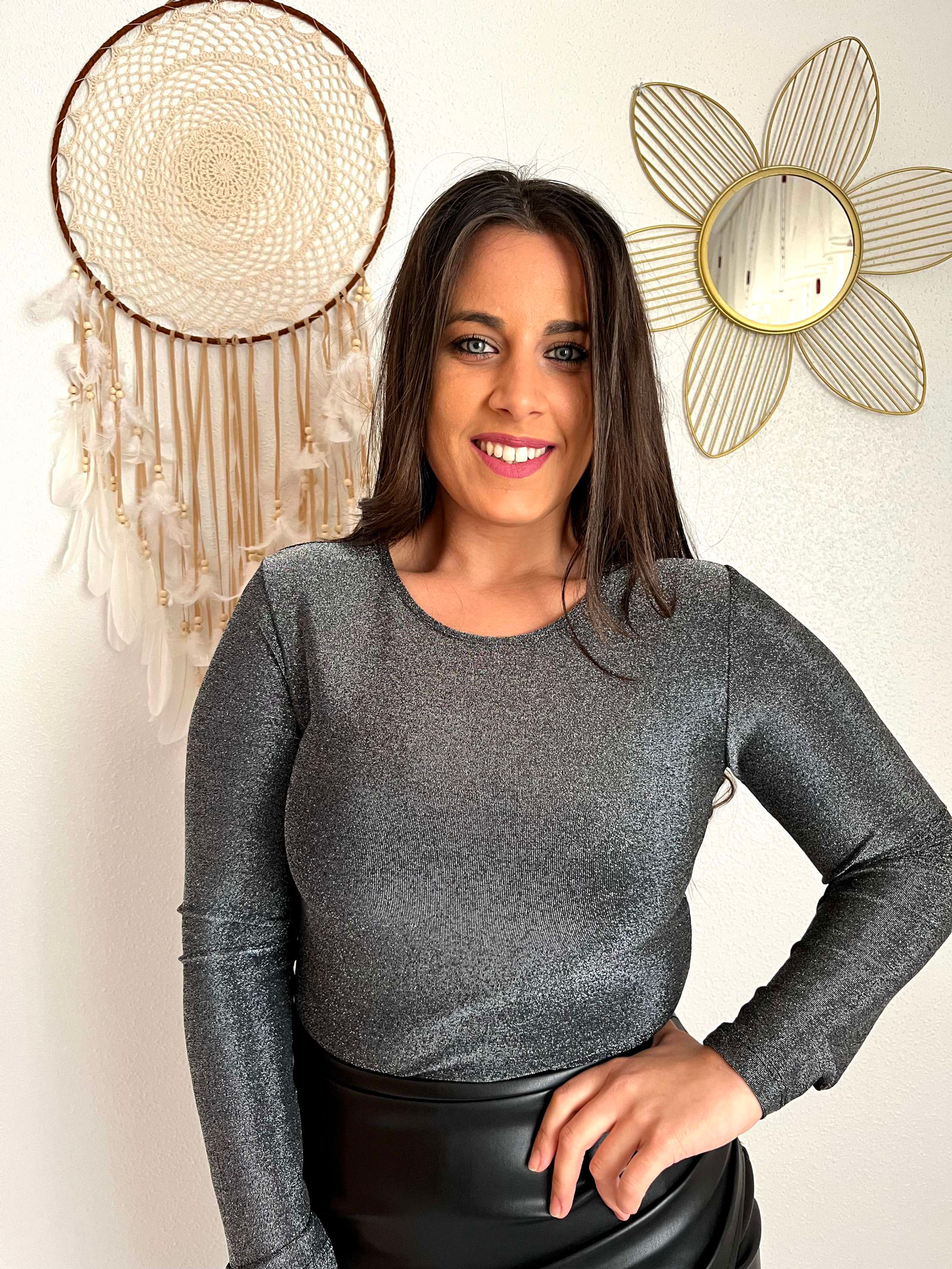 Blusa Brilli                                         (oro, plata, negro)