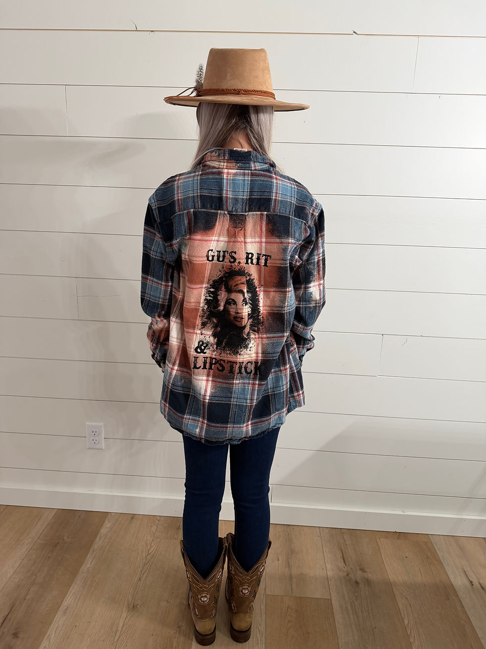 Thumbnail: Plaid flannel Dolly shirt