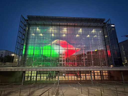 EUR: in occasione della Festa della Repubblica, Eur S.p.a. illumina la Nuvola con i colori italiani