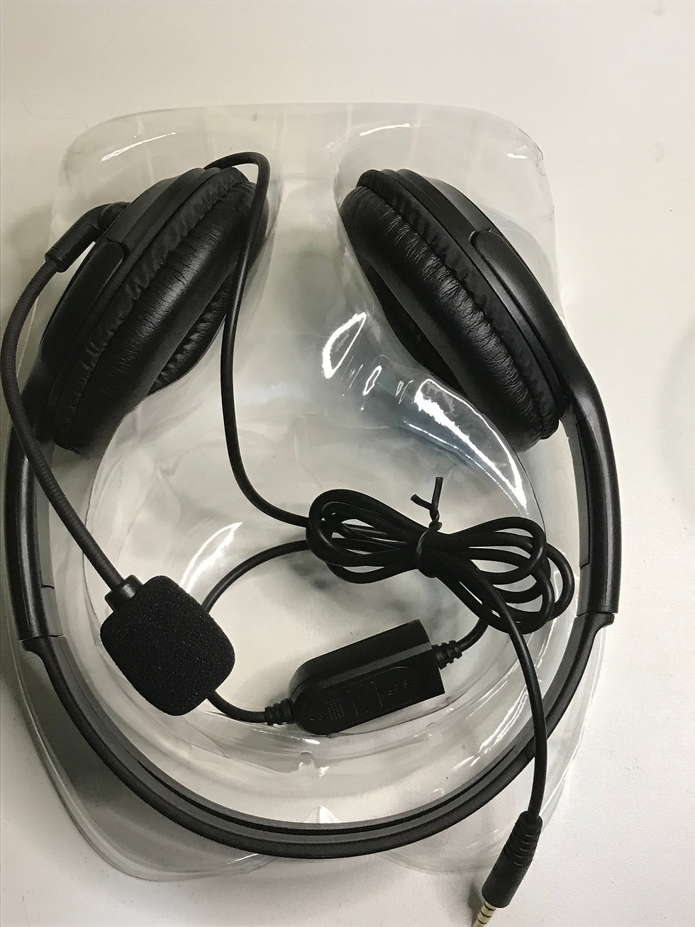 Miniatura: Fones Gamer com fio Simples 