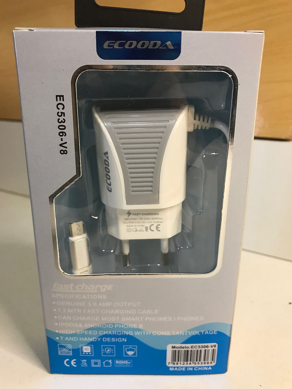 Miniatura: Carregador ECOODA 3.6A cabo fixo + 2 USB