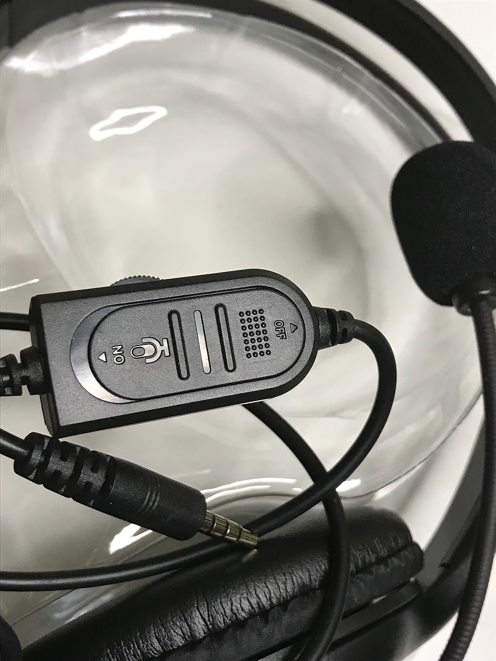 Miniatura: Fones Gamer com fio Simples 