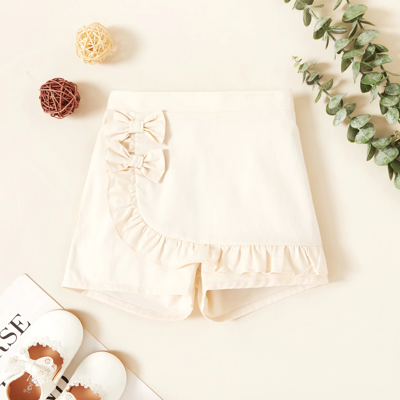 Bowknot Ruffled Shorts