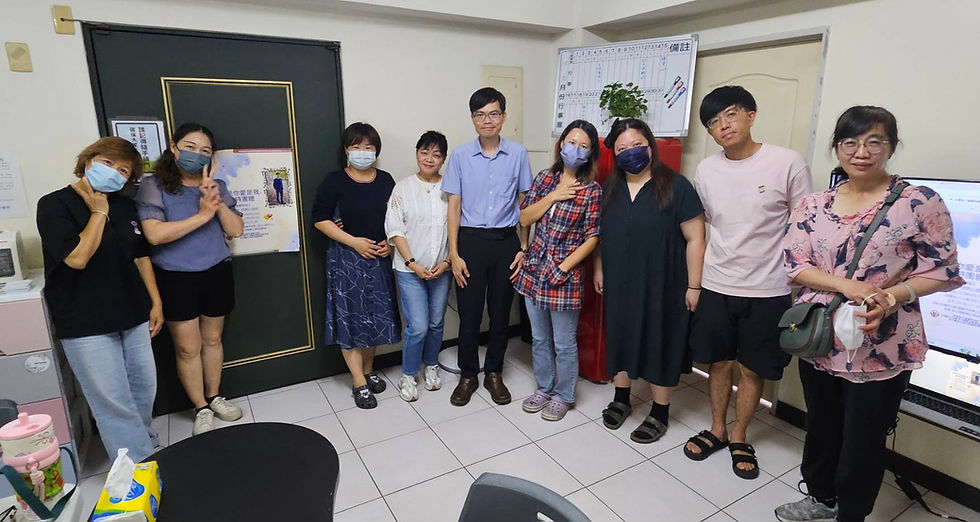 透過孫中肯諮商心理師的帶領下順利完成囉~