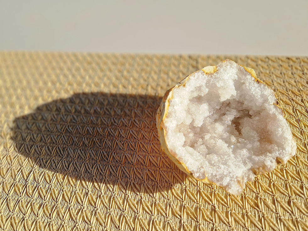 Thumbnail: Kwarts geode L - kwaliteit AA