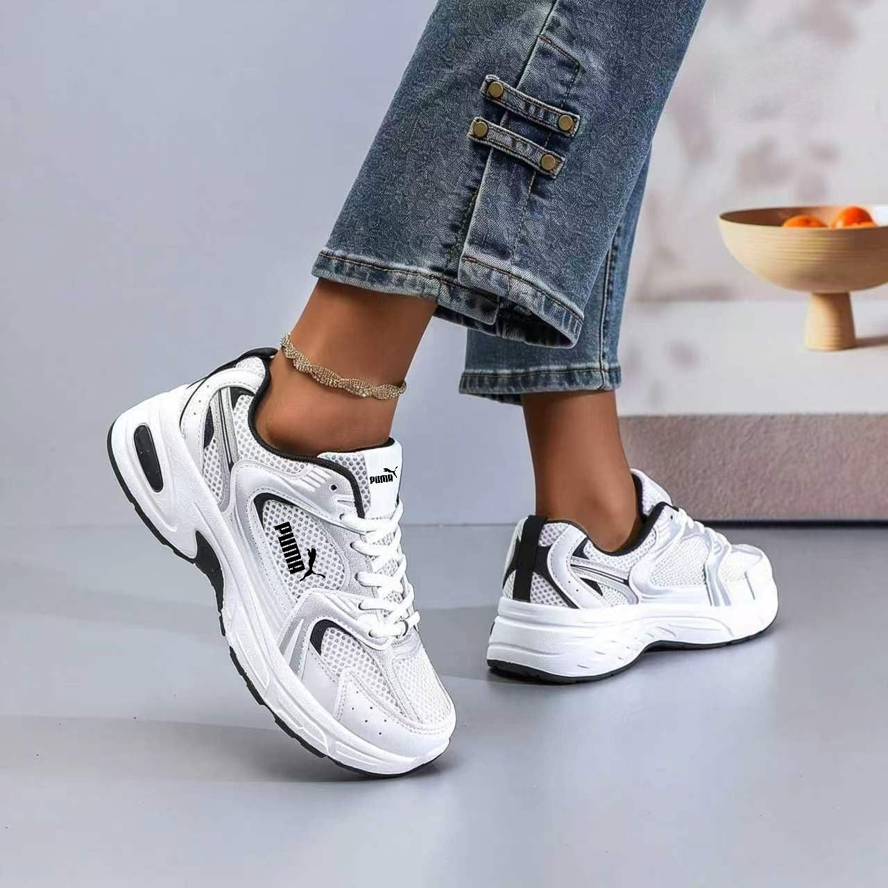  PUMA WHITE BLACK