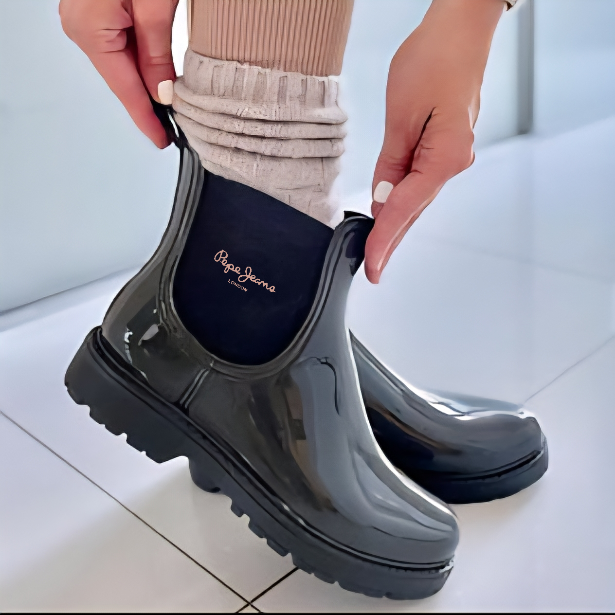  GALOCHAS VERDE VERNIZ 