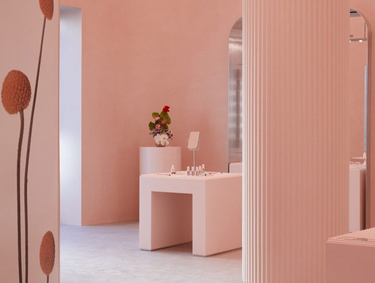 GLOSSIER2.jpg
