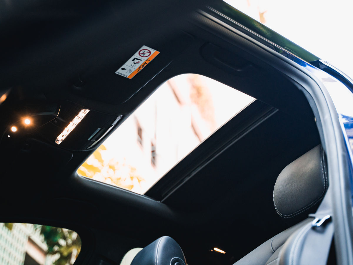 Mercedes C300 Facelift photo 4