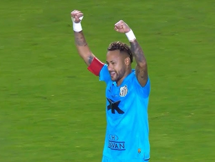 Neymar Scores a Stunning Hat-Trick to Save Santos From Relegation in the Brasileirão