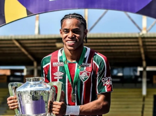 Mexican-Brazilian Prospect Sets Record Release Clause in Brazil After Fluminense Renewal