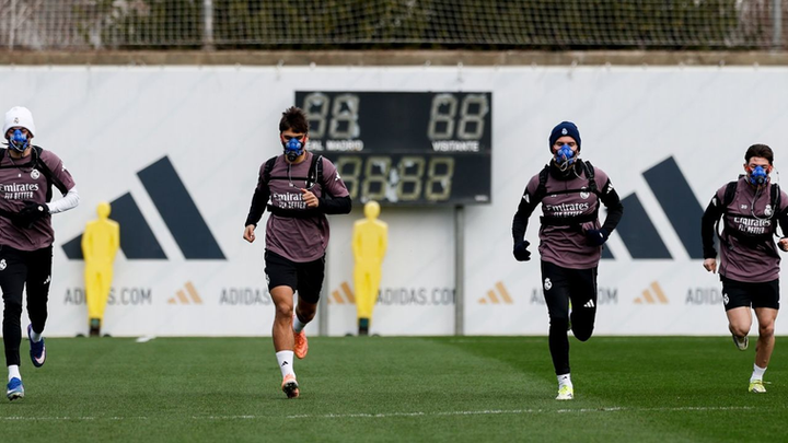 Real Madrid Push Their Left Backs Aside as Camavinga Takes Control