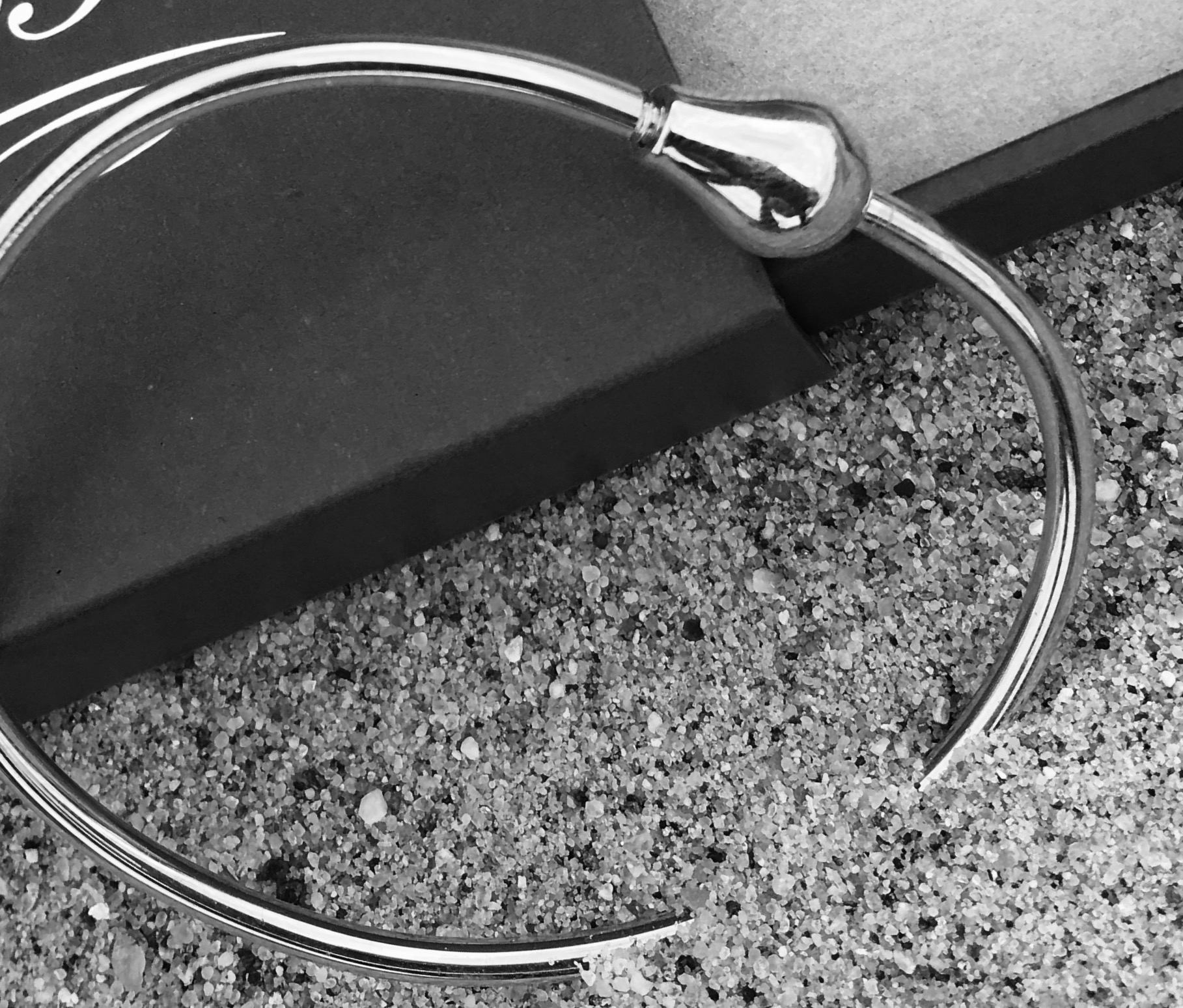 Writer: Lakes Region Bracelet