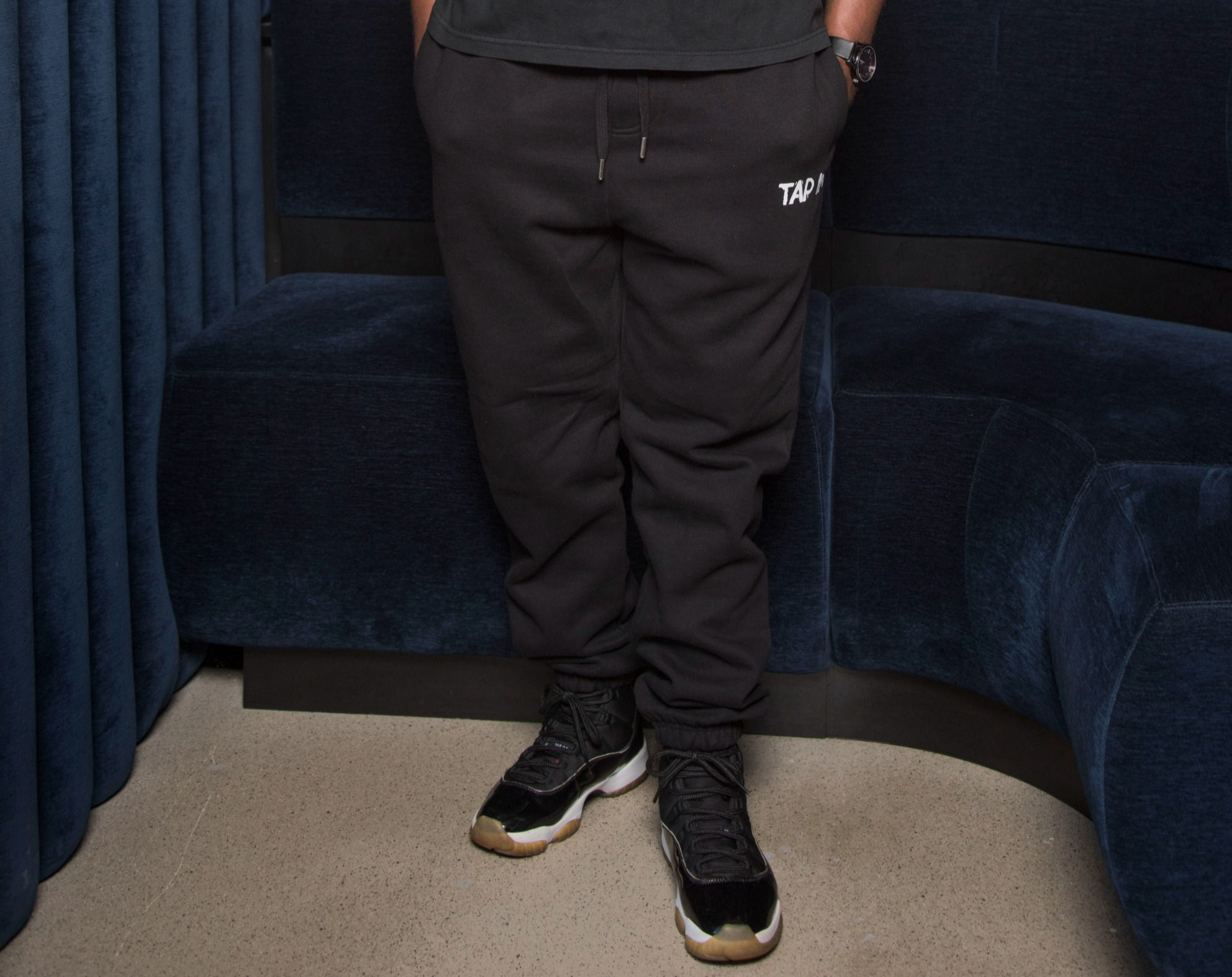 Urban Sweatpants (Zip Pockets)- Black