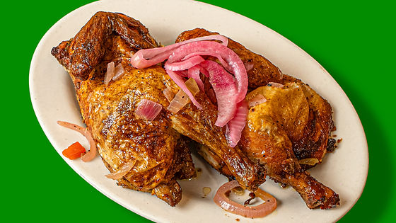 1/2 Roasted Chicken (Plain)/ 1/2 Pollo al Carbón (Solo