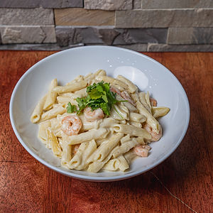 Spaguetti- Penne or Fettuccine w/ Shrimp