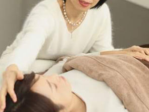 別人になられたお客様!キラキラに大変身!ボディートーク施術レポ