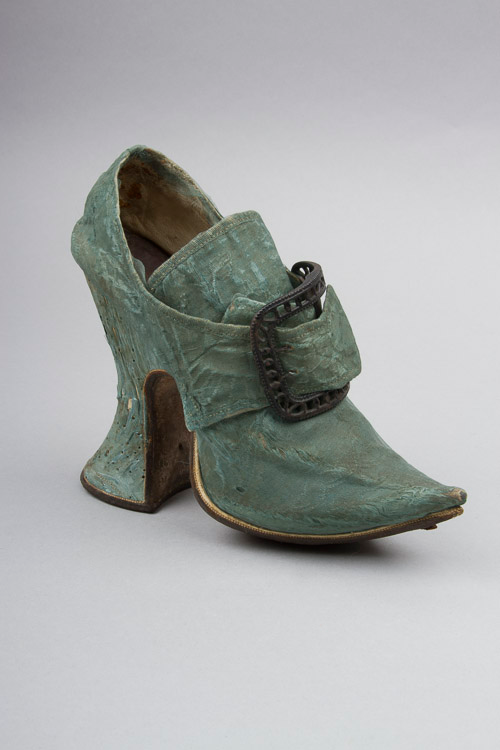 18th Century Shoe