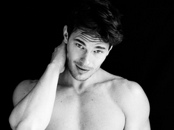 Alvaro C cópia.png 2013-9-18-11:1:14