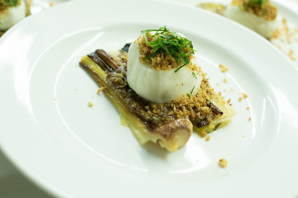 dinner series, hanging with harris, mozza, braised leeks