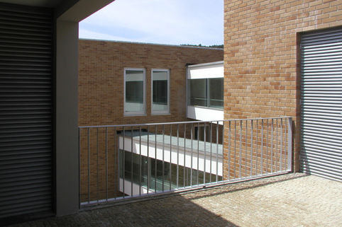 09.JPG