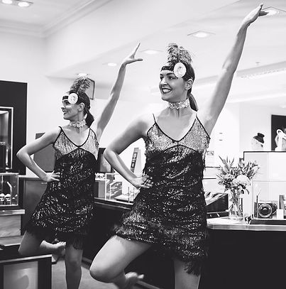 flapper girls, charleston dancers, gatsby, 1920s 