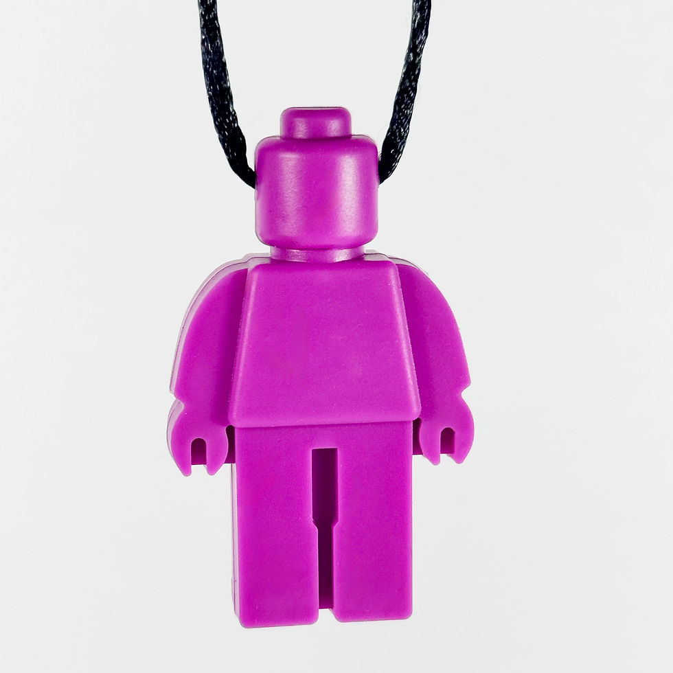 תמונה ממוזערת: נשכן תלוי לצוואר – אישון קטן