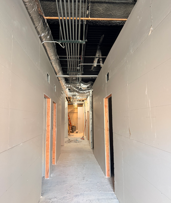 Finished commercial tenant improvement hallway Chicago | Chicago Construction Crew