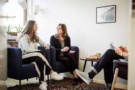 How to Support Your Adolescent in Therapy